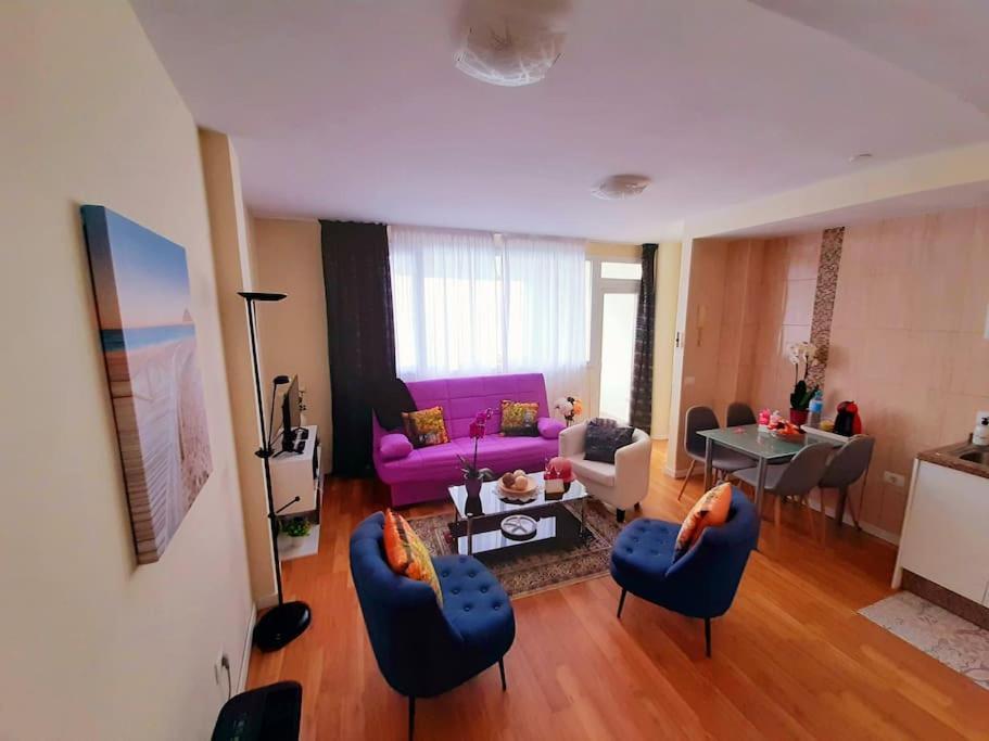 Ocean Orchidea Apartment *